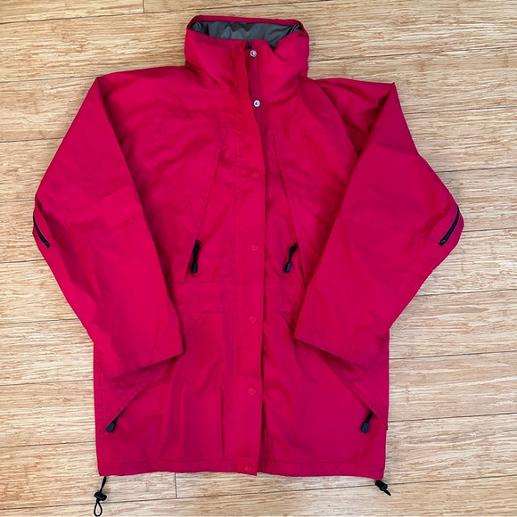 REI Women's Red Gore-Tex Outdoor Rain Hooded Jacket Size 14 - Picture 2 of 11